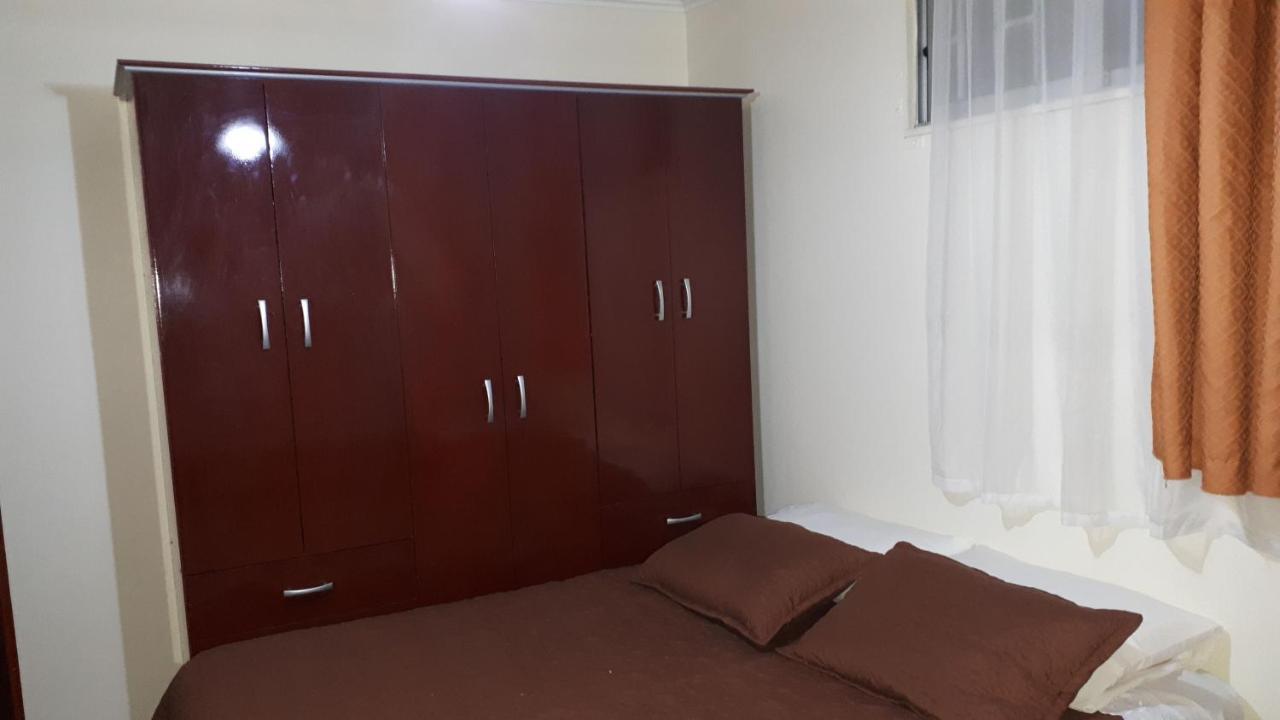 Casa Cely Hotel Икике Екстериор снимка